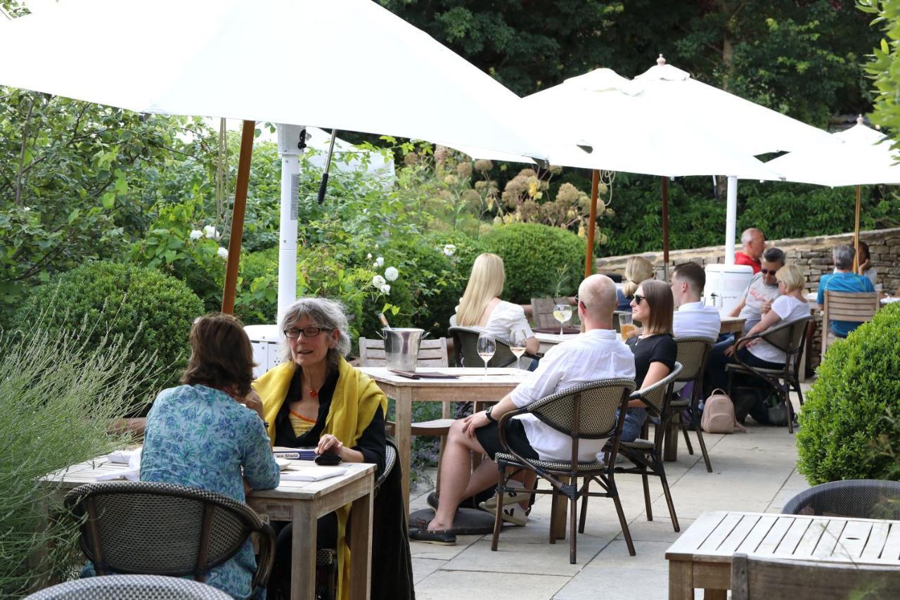 The Wheatsheaf Inn Bourton-on-the-Water Εξωτερικό φωτογραφία