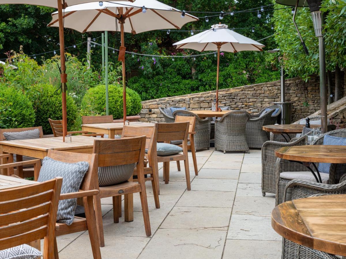 The Wheatsheaf Inn Bourton-on-the-Water Εξωτερικό φωτογραφία