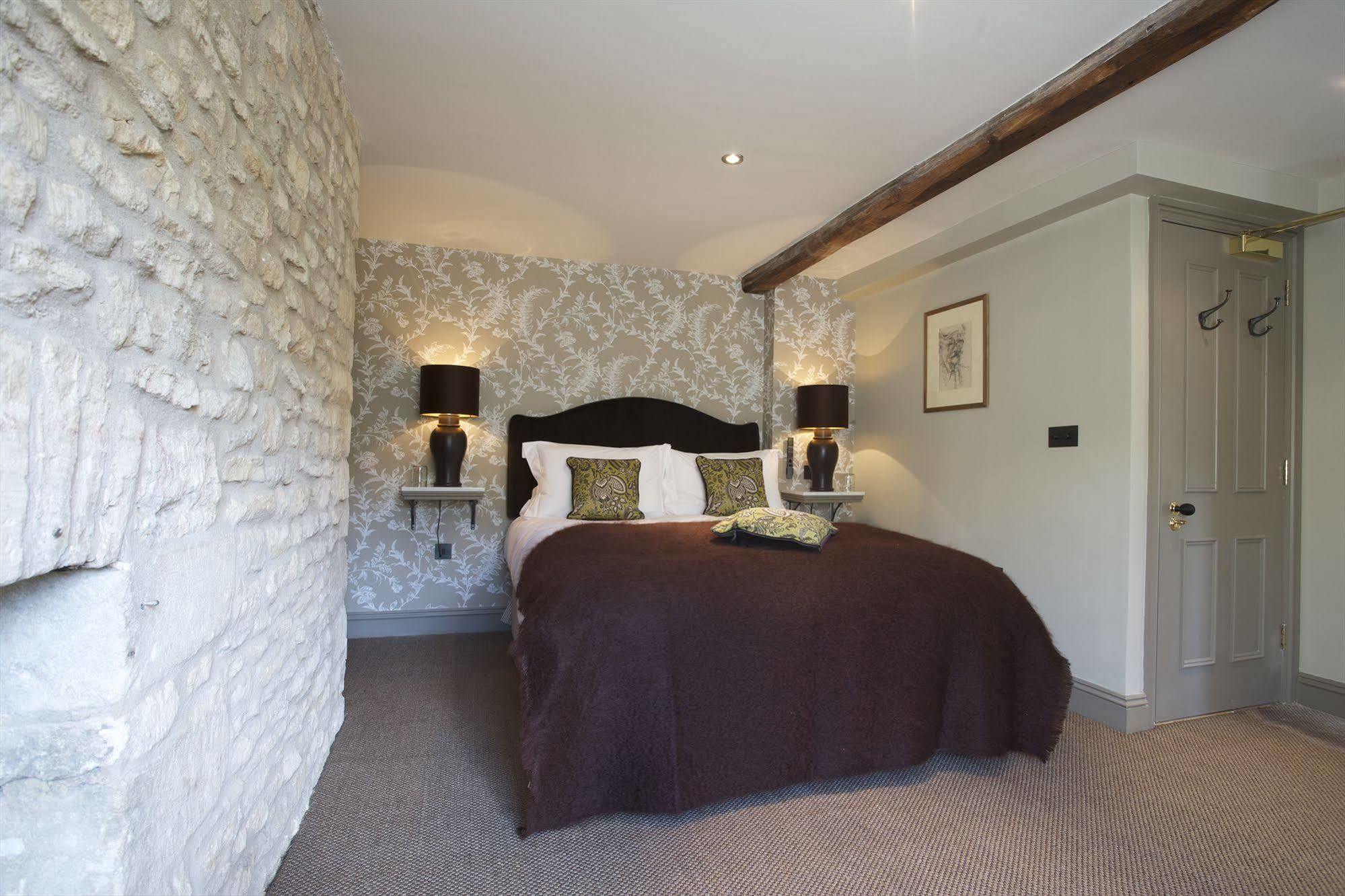 The Wheatsheaf Inn Bourton-on-the-Water Εξωτερικό φωτογραφία