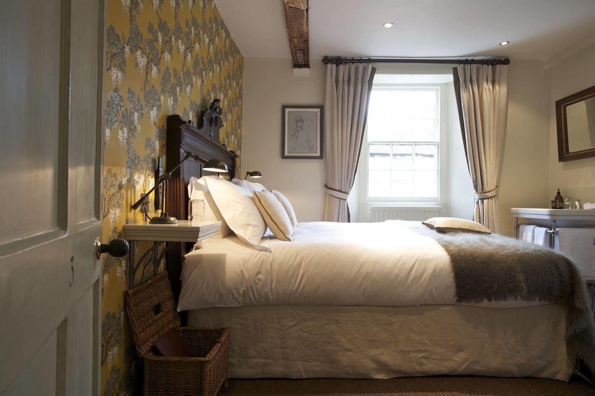 The Wheatsheaf Inn Bourton-on-the-Water Εξωτερικό φωτογραφία