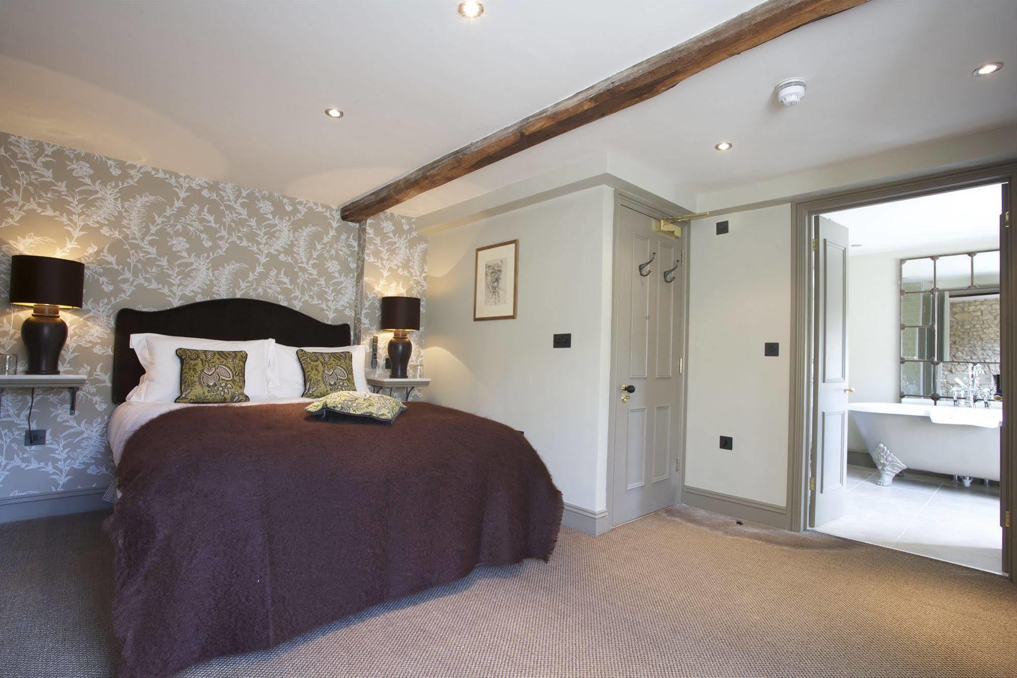 The Wheatsheaf Inn Bourton-on-the-Water Εξωτερικό φωτογραφία